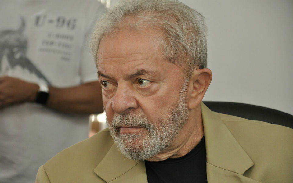 Sondagem: Lula já tem 46% das intenções de voto. Bolsonaro estável nos 35%