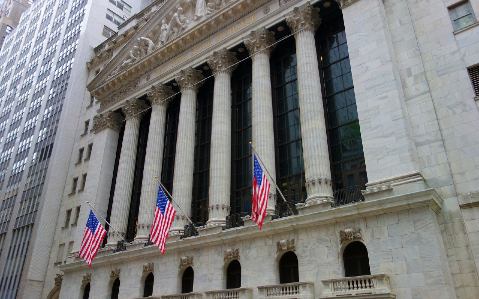 Wall Street recupera de perdas e abre sessão a negociar no ‘verde’