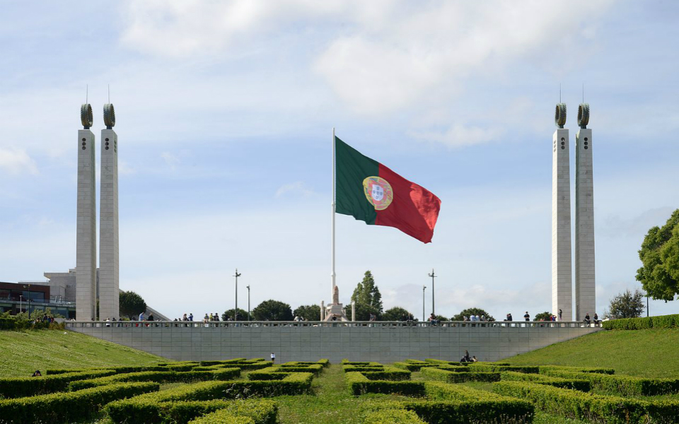 Vaga de emigração para Portugal provoca falta de profissionais de saúde em São Tomé