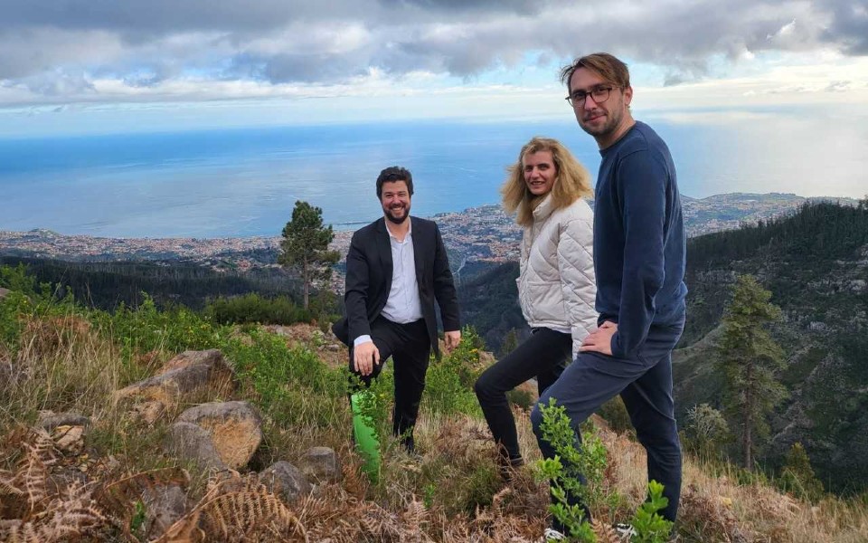 Coligação Confiança quer promover campanha de limpeza de terrenos no Funchal para prevenir incêndios